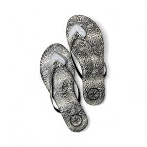 Solei Sea Vivie Python Grey Strappy Flat Flip Flop Sandal size 8